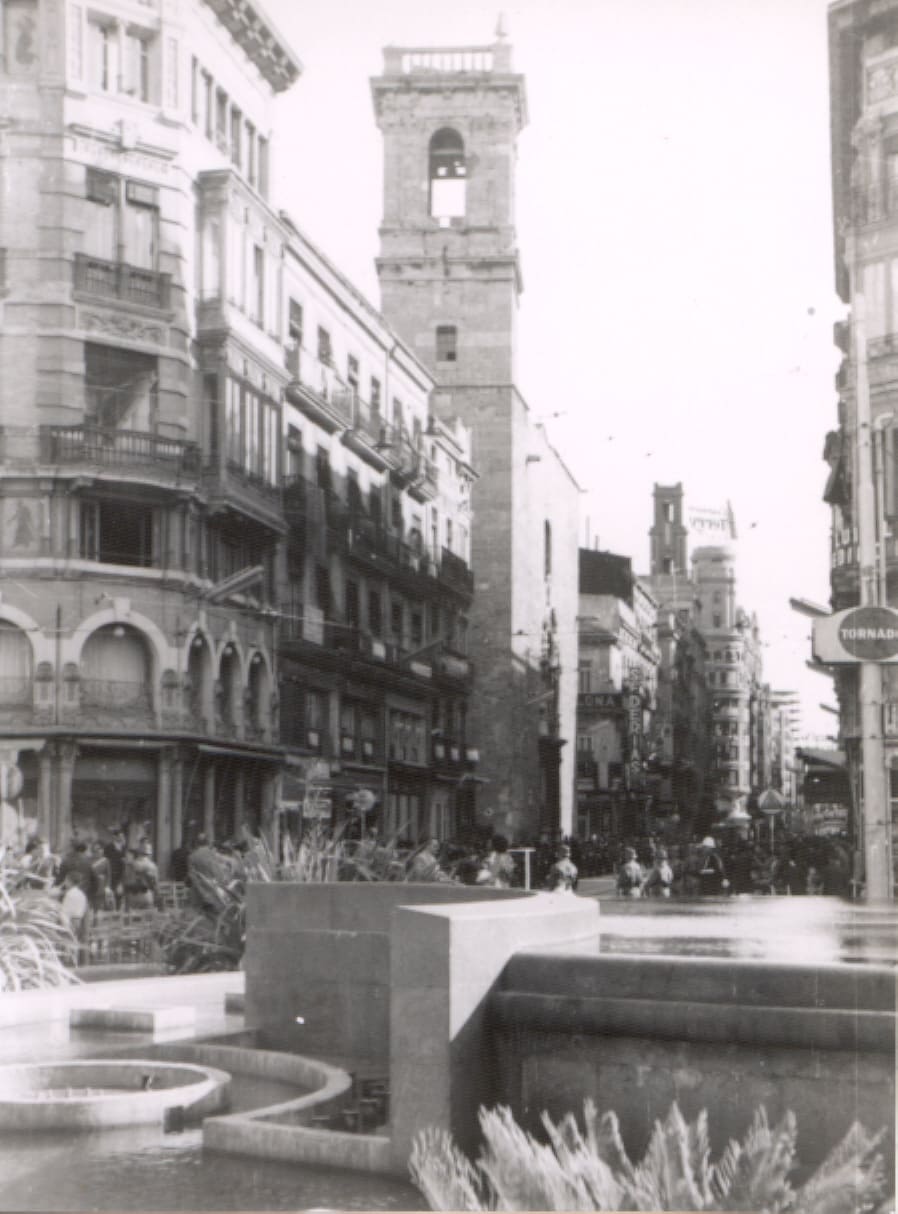 28 Carrer_de_Sant Vicent Martir-Valencia_postguerra-jpg